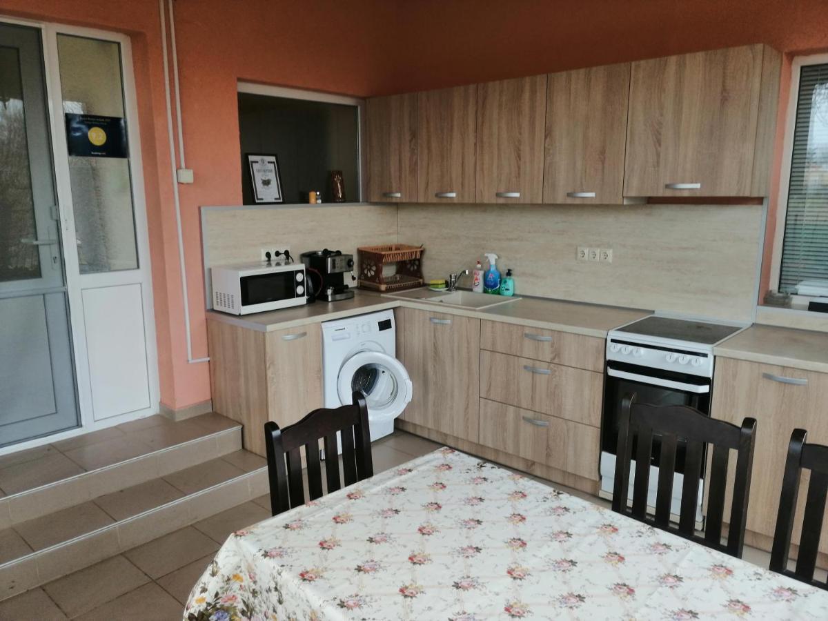 Nadya Holiday Home Krapec Kültér fotó