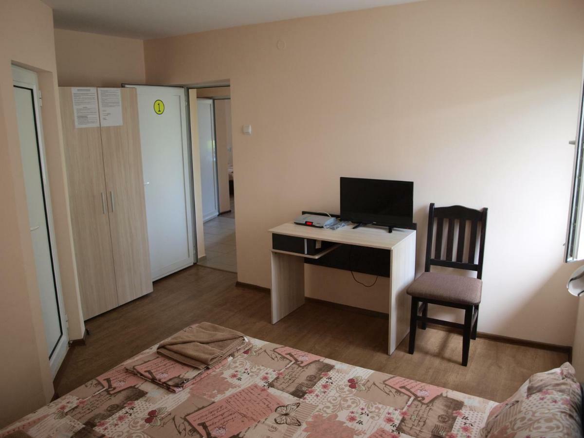 Nadya Holiday Home Krapec Kültér fotó